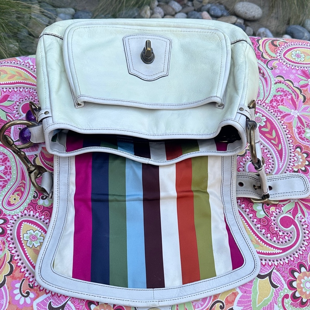 Vintage Coach 65th Anniversary Legacy Line 2006-2008 Ivory Leather Ali Bag - Picture 10 of 15